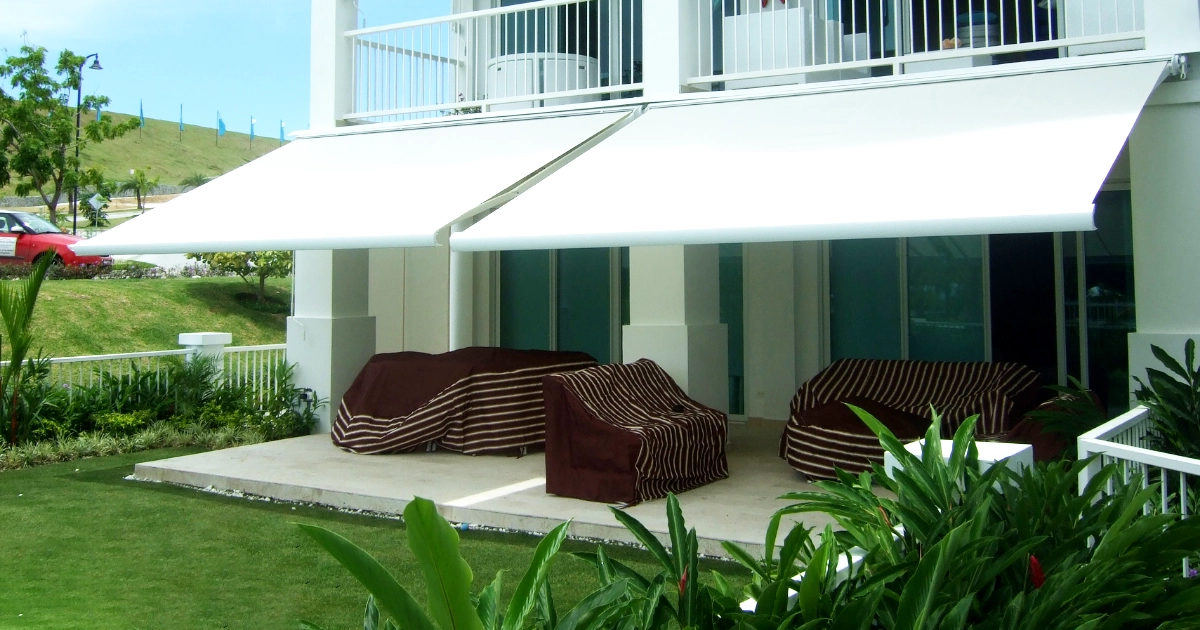 Toldo Ares de Gaviota para terraza y jardín